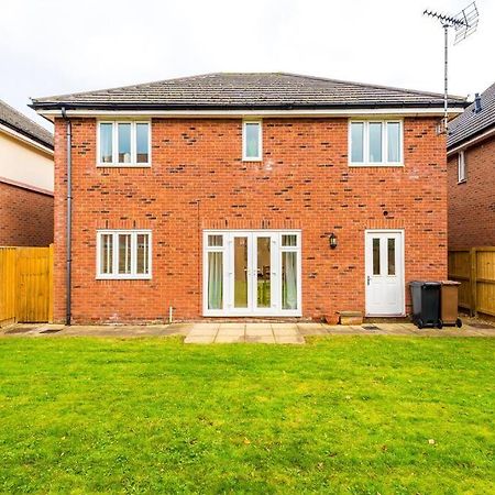 Luxurious Cosy 4Br Home Cheshire Saughall Extérieur photo