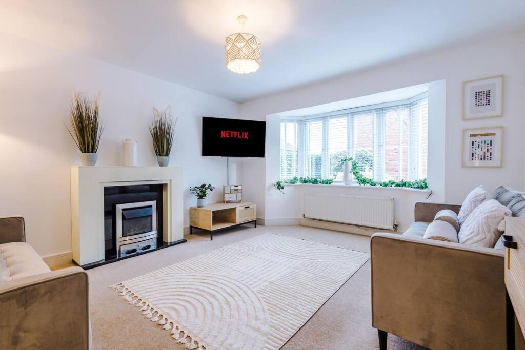 Luxurious Cosy 4Br Home Cheshire Saughall Extérieur photo